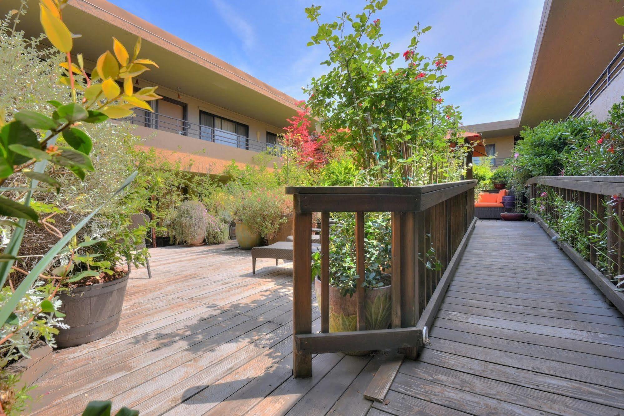Stanford Terrace Inn Palo Alto Extérieur photo